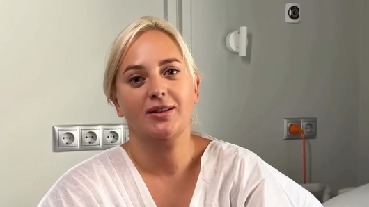 Пациентка пришла ко мне на вторую операцию.