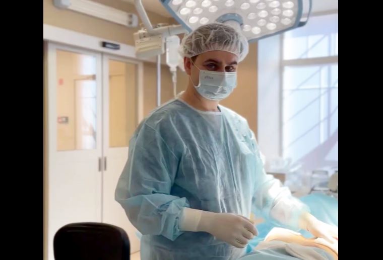 SMAS подтяжки средней, нижней трети лица и шеи. И это ещё не окончательный результат!