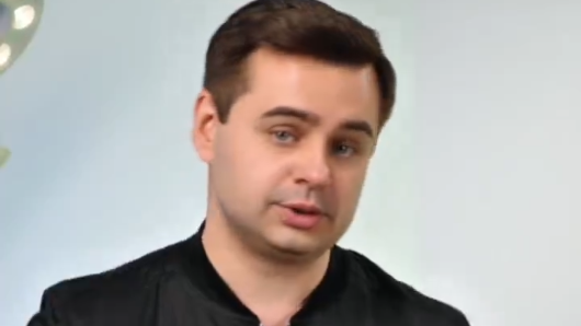 В какое время года все таки лучше выполнять подтяжку лица?