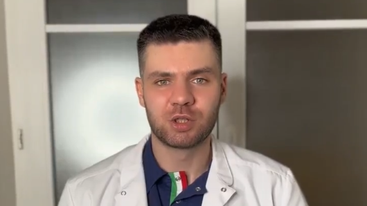 Болезненность после подтяжки груди.