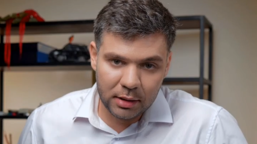 Импланты в ягодицы: риски и почему это некрасиво