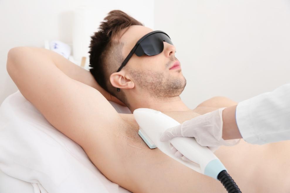 Эпиляция в зоне груди, подмышек, спины, шеи, ушей