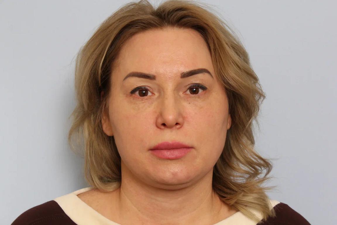 Пациент: женщина, возраст 43 года