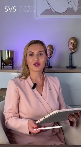 Думаете, что морщины между бровями легко убрать любым способом?