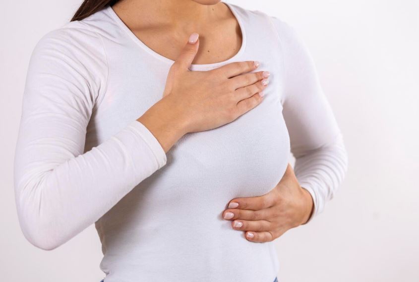 Удаление грудных имплантатов