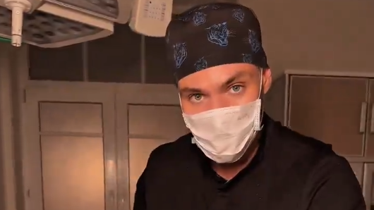 Уменьшение груди с подтяжкой.