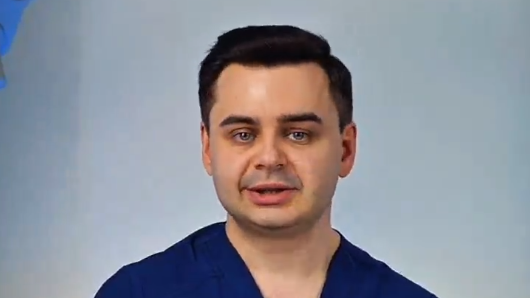 Политейллифт — это операция, которая направлена на коррекцию возрастных изменений видов тоза, мягких тканей в области лба, бровей и средней зоны лица