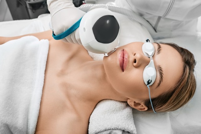 Фотоомоложение