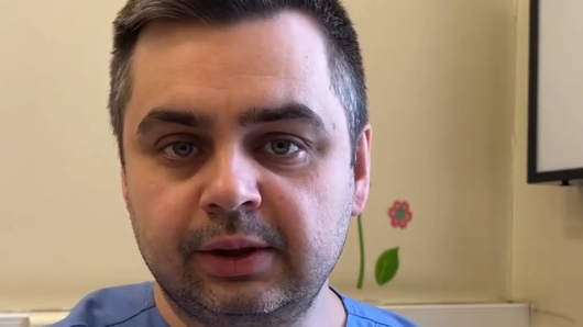Дорогие женщины, поздравляю вас с праздником весны, с 8 марта! 